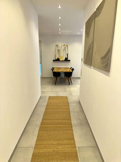 Comfort Apartment *